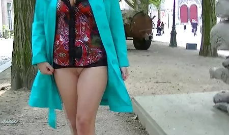 华丽的娇小女孩第一次肛门性交